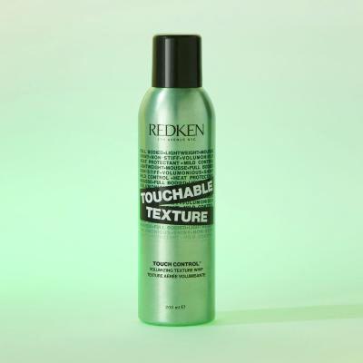 Redken Touchable Texture Volumizing Texture Whip Proizvodi za volumen kose za žene 200 ml