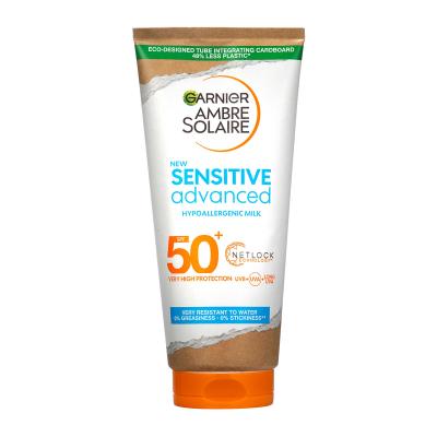 Garnier Ambre Solaire Sensitive Advanced Hypoallergenic Milk SPF50+ Proizvod za zaštitu od sunca za tijelo 200 ml