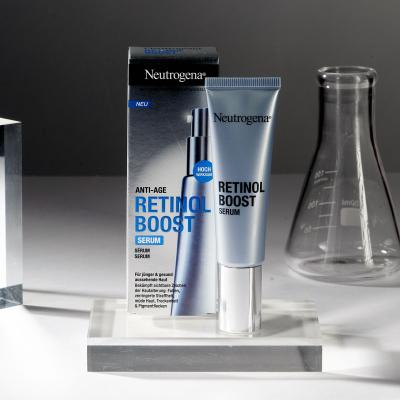 Neutrogena Retinol Boost Poklon set noćna krema za lice Retinol Boost Night Cream 50 ml + dnevni serum za lice Retinol Boost Serum 30 ml + krema za područje oko očiju Retinol Boost Eye Cream 15 ml