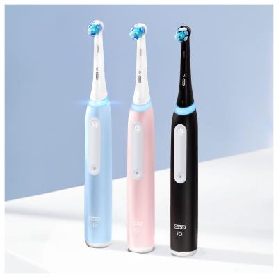 Oral-B iO Series 3 Black Oscilirajuća zubna četkica 1 kom