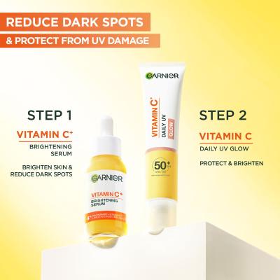 Garnier Skin Naturals Vitamin C Daily UV Glow SPF50+ Dnevna krema za lice za žene 40 ml