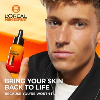 L&#039;Oréal Paris Men Expert Hydra Energetic Vitamin C Shot Serum Serum za lice za muškarce 30 ml