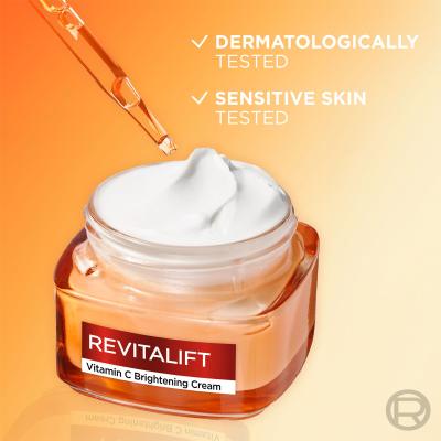 L&#039;Oréal Paris Revitalift Vitamin C Brightening Cream Dnevna krema za lice za žene 50 ml