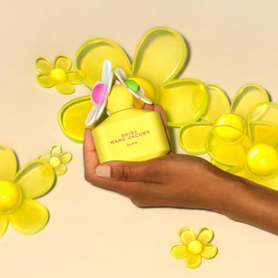 Marc Jacobs Daisy Glow Toaletna voda za žene 50 ml