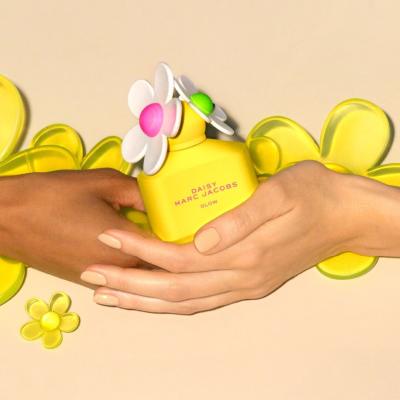 Marc Jacobs Daisy Glow Toaletna voda za žene 50 ml