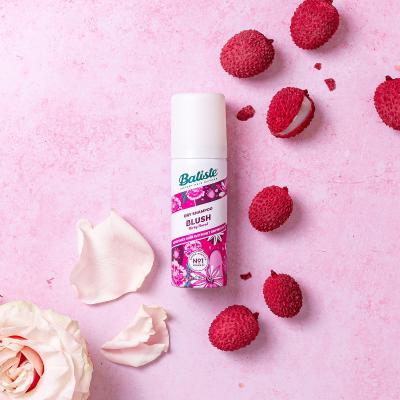 Batiste Blush Suhi šampon za žene 50 ml